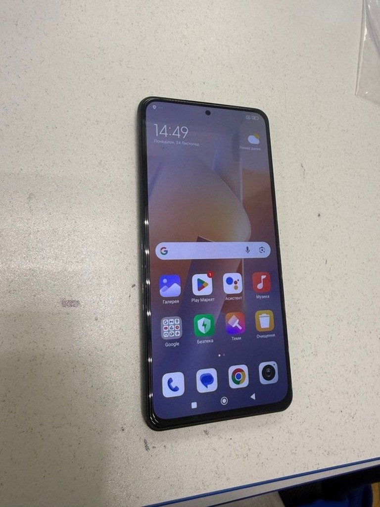 Купити Xiaomi mi 11i 8/256gb Б/У
