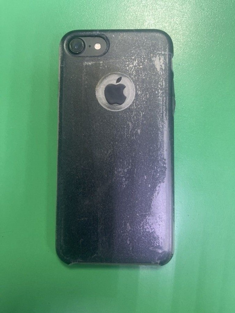 Дешево Apple iphone 7 32gb з ломбарду