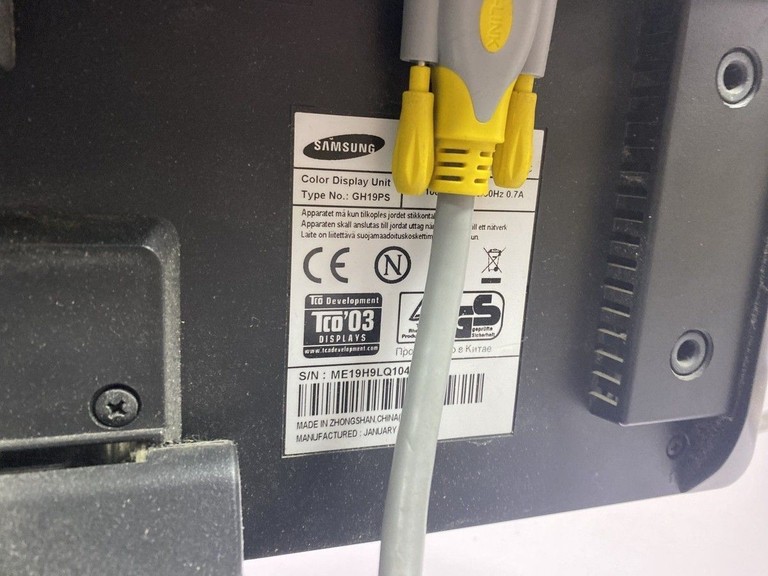 Оголошення Samsung SyncMaster 931BF 19” Б/У