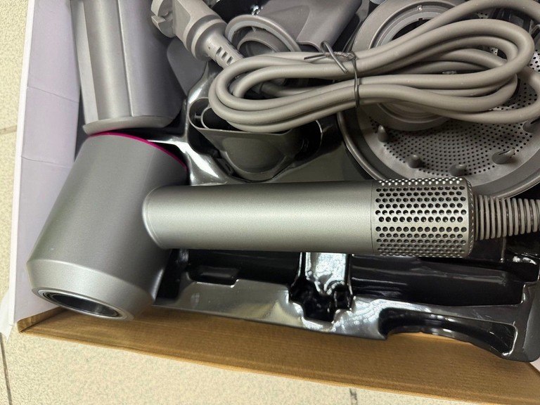 Оголошення Hair dryer Б/У