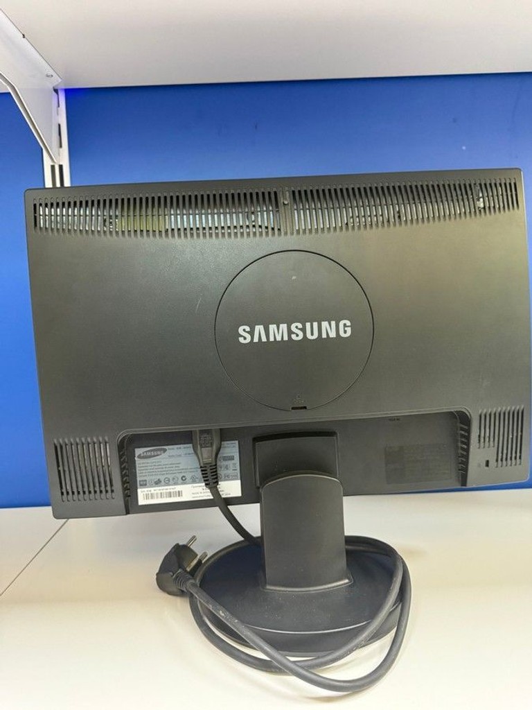 Объявление Samsung 943nw Б/У