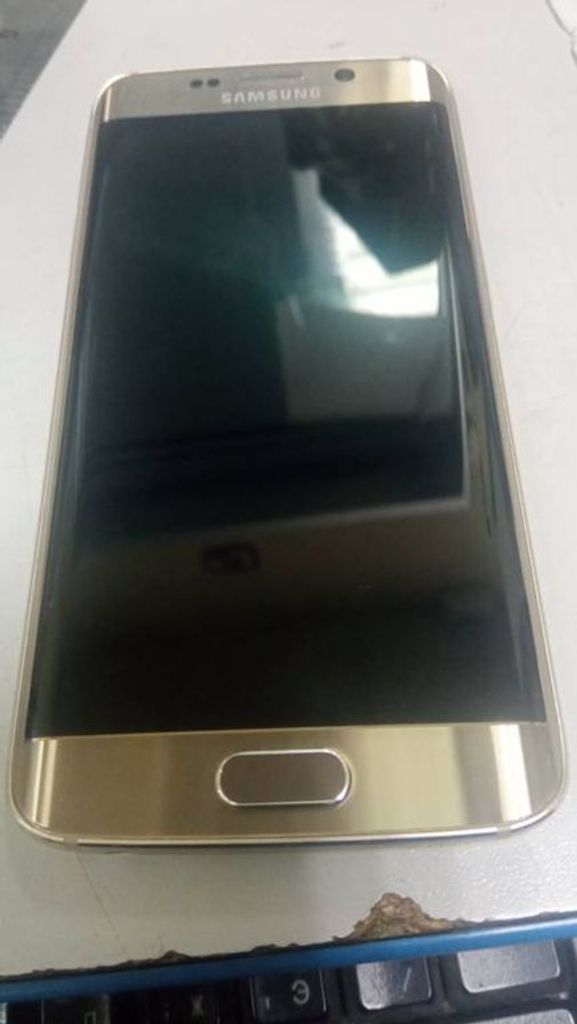 Объявление Samsung G925F Galaxy S6 Edge 32GB (Green Emerald) Б/У