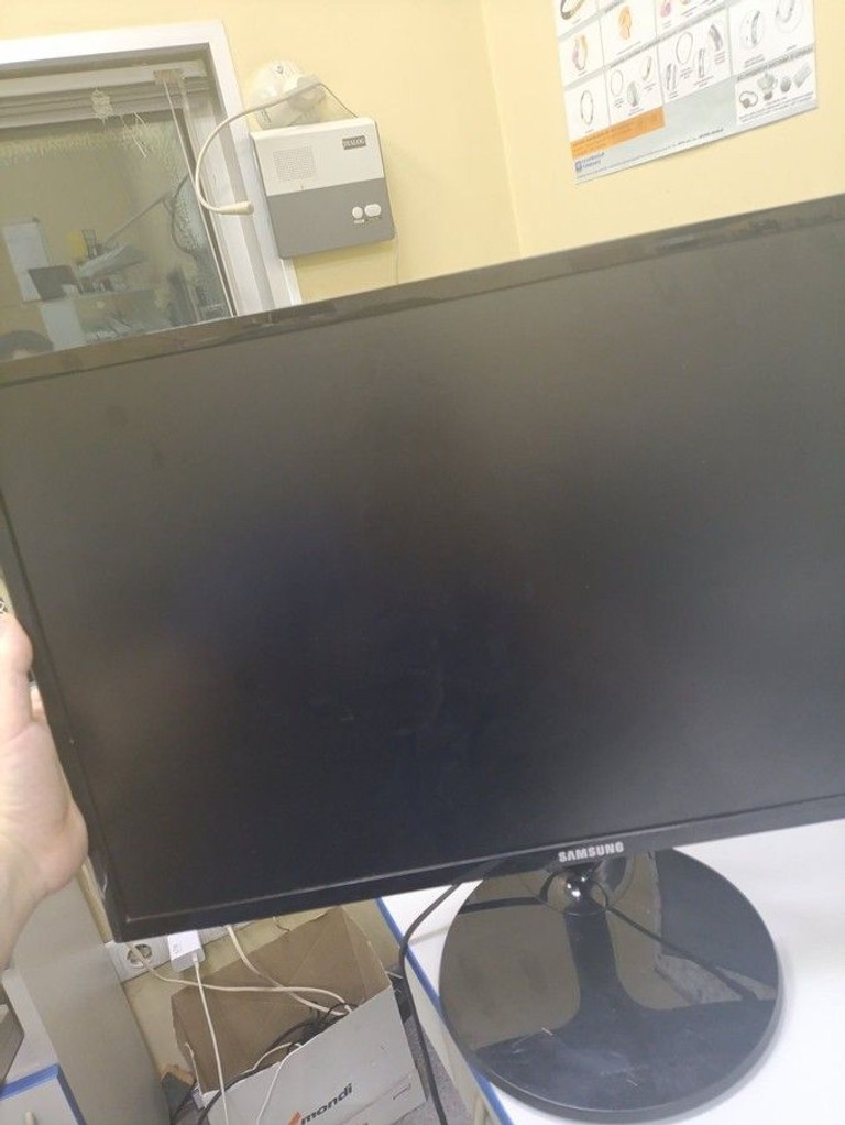 Купить Samsung s24f350fhi Б/У