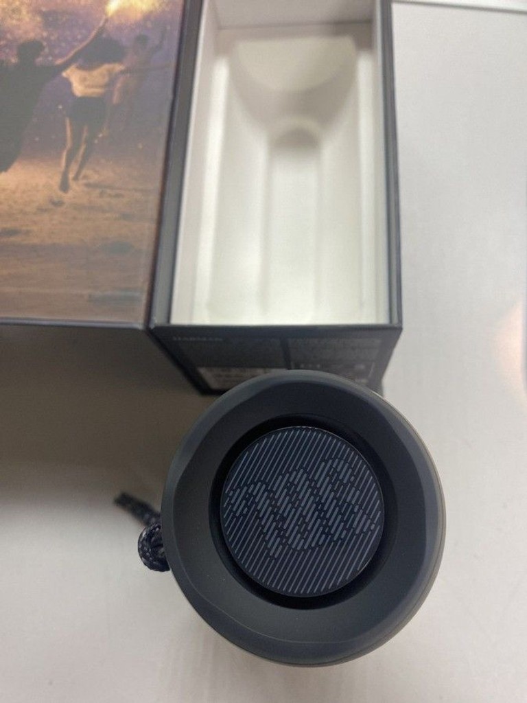 Оголошення Jbl flip essential 2 Б/У