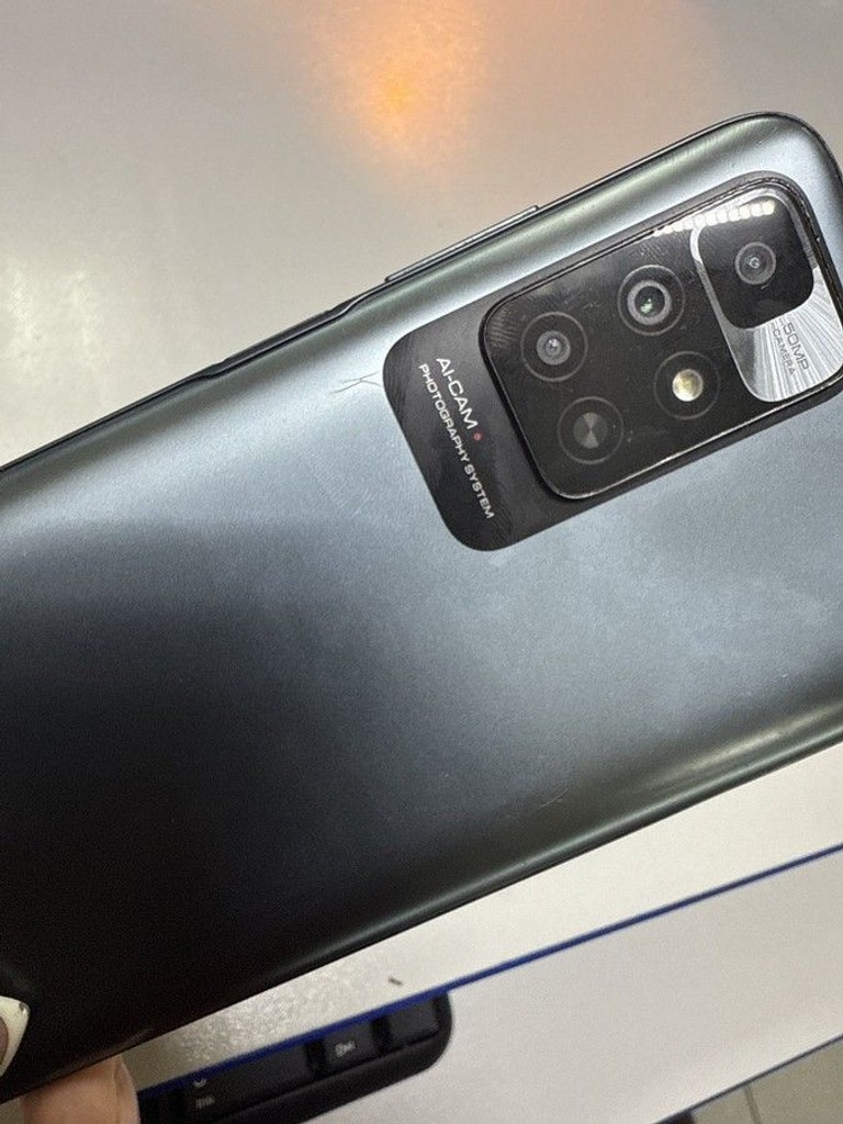 Дешево Xiaomi redmi 10 6/128gb з ломбарду