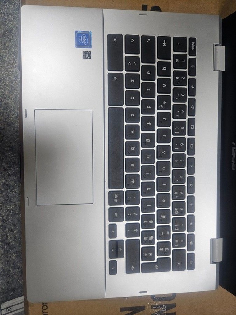 Asus 14/celeron n3350 ddr3/8gb ddr3/hdd *відсутній/ssd 64 gb/*інтегрована Код:01-201138726. Изображение 5