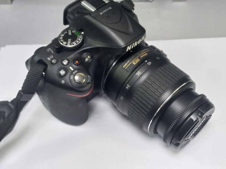 Nikon d5200 + af-s nikkor 18-55mm 1:3.5-5.6g vr Код:01-201144681. Зображення 5