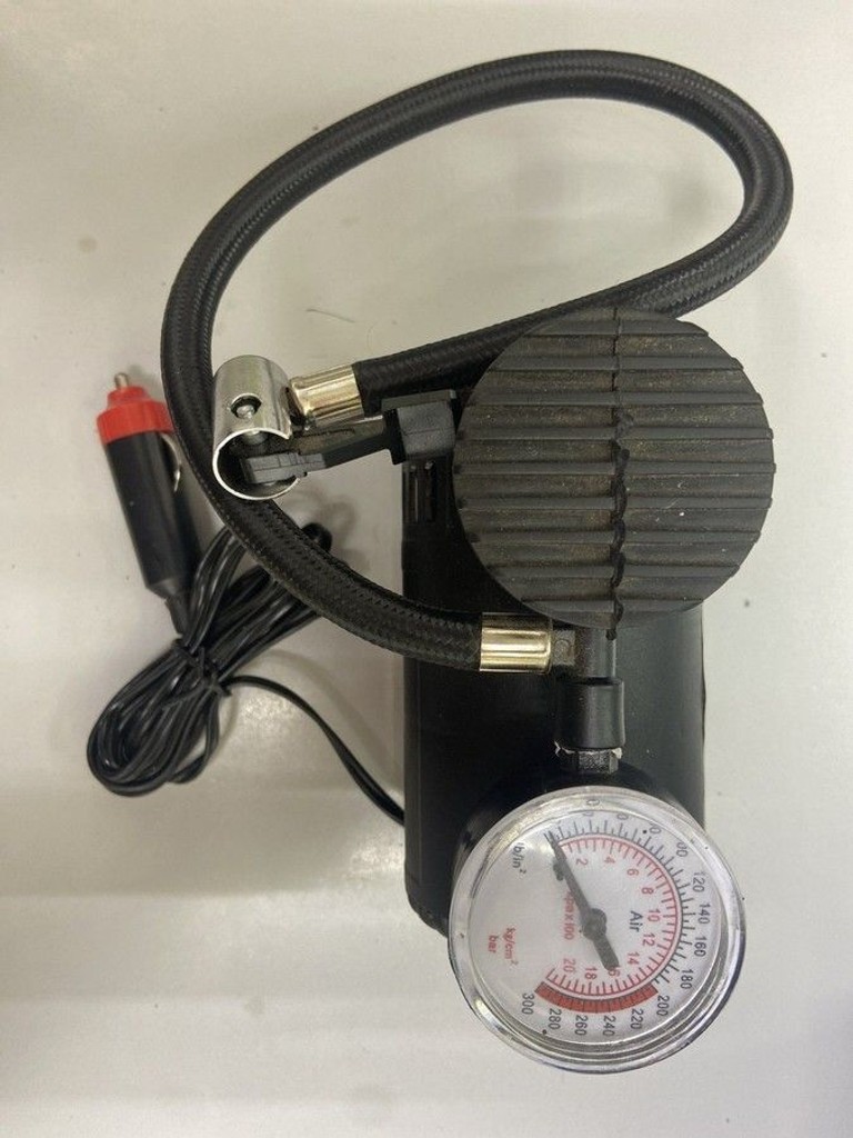 Купити Air compressor dc12v Б/У