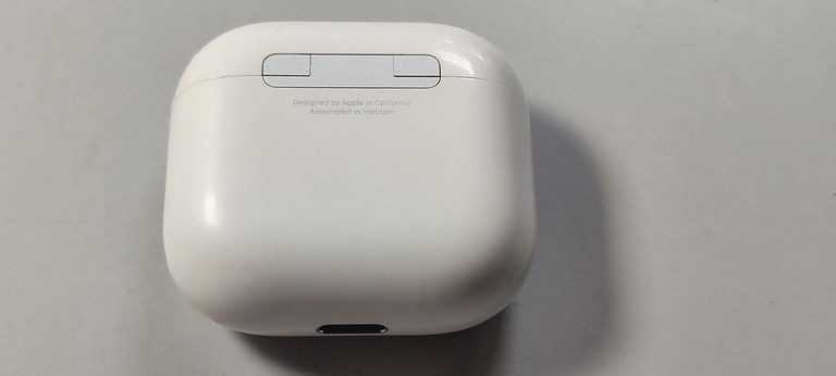 Розпродаж Apple airpods 4, продавець Техноскарб