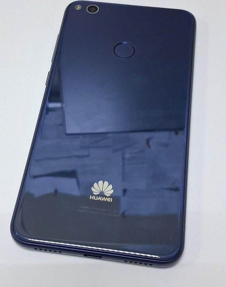 Дешиво Huawei p8 lite 2017 pra-lx1 3/16gb с ломбарда