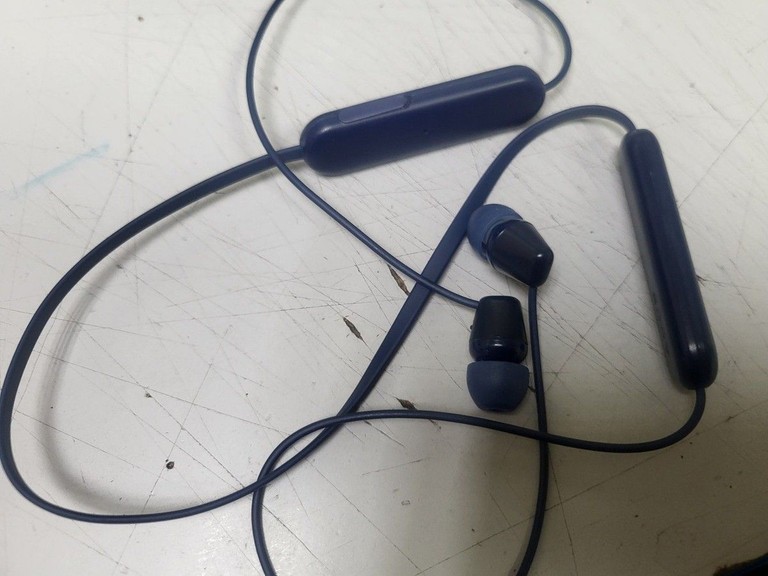 Купить Sony wi-c100 Б/У