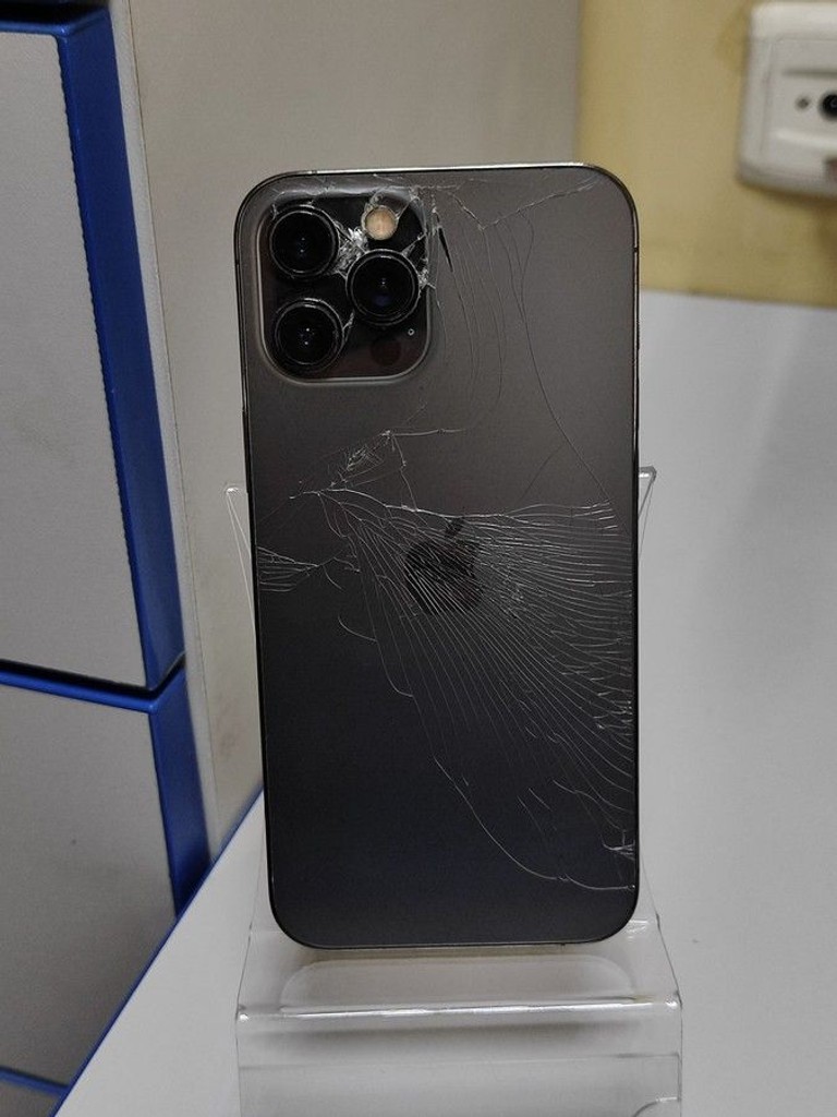 Apple iphone 12 pro max 256gb Код:01-201159170. Изображение 5