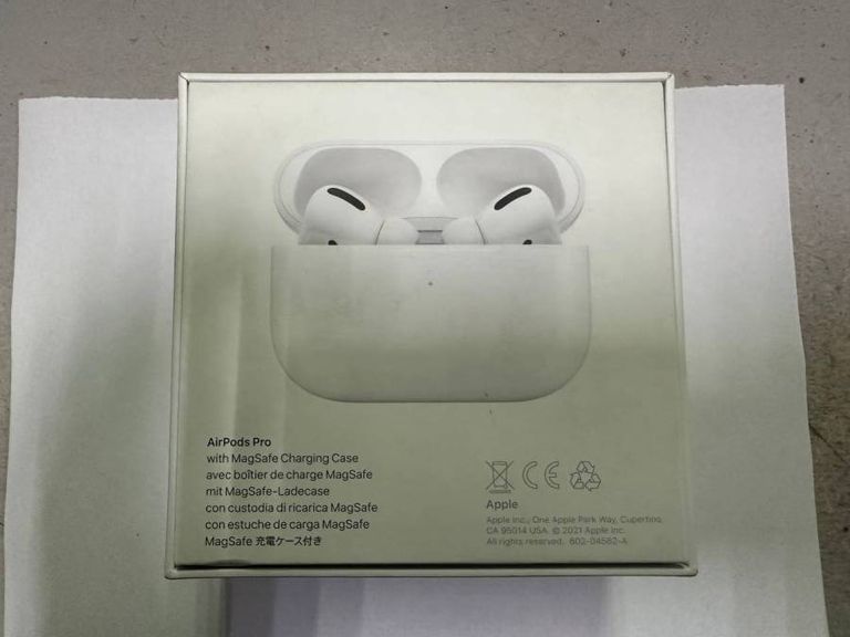 Apple AirPods Pro (MWP22)