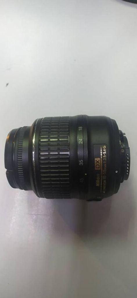 Nikon af-s dx nikkor 18-55mm f/3.5-5.6g vr ii