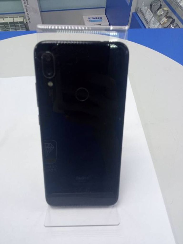 Дешево Xiaomi Redmi Note 7 4/64GB Black з ломбарду