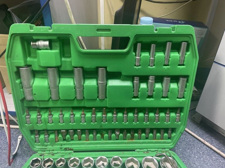 Дешево Intertool без моделі з ломбарду