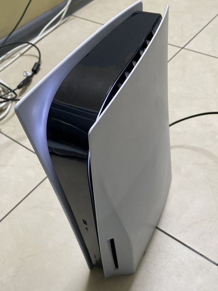 Купити Sony playstation 5 digital edition 825 gb Б/У