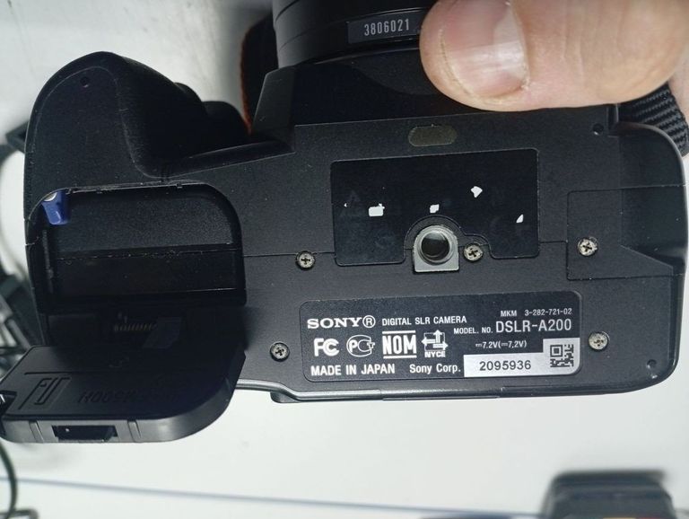 Sony alpha dslr-a200 kit 18-70mm Код:01-200552941. Изображение 7