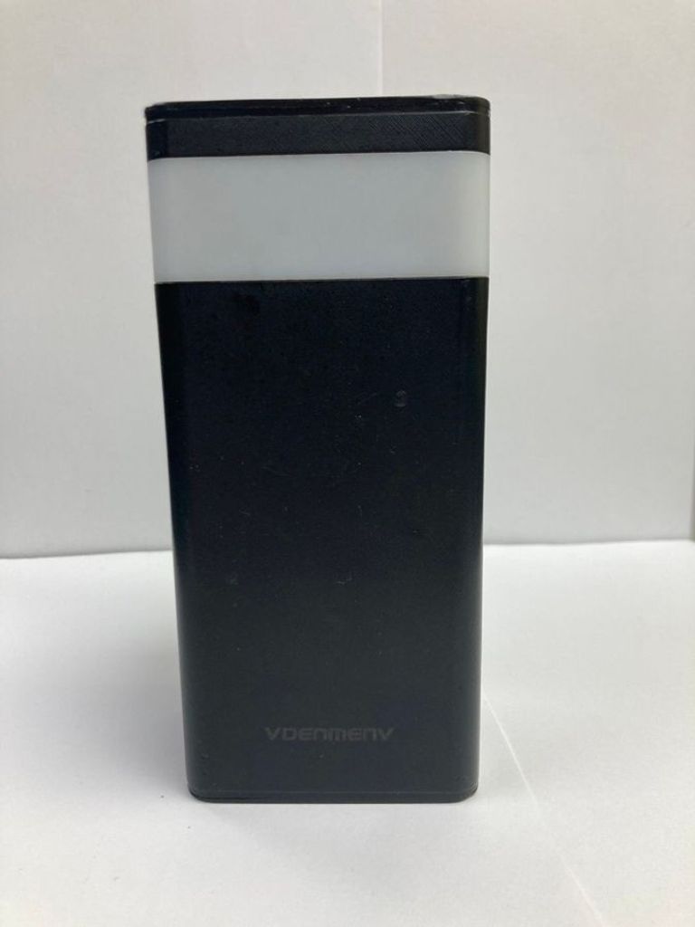 Купити Vdenmenv dp23 / 40 000mah Б/У