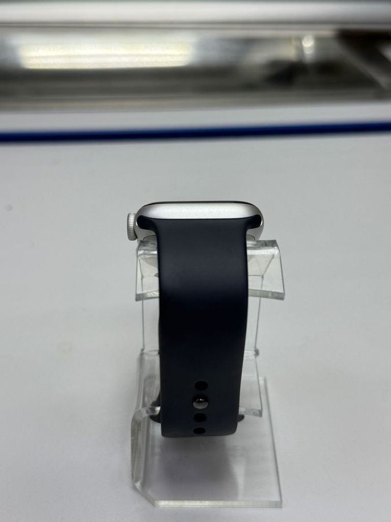 Apple watch se 2 gps 40mm aluminum case with sport Код:01-200586363. Зображення 9