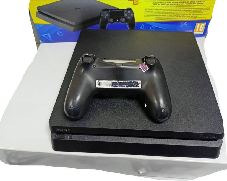 Дешево  Sony PlayStation 4 Slim 1TB Black з ломбарду
