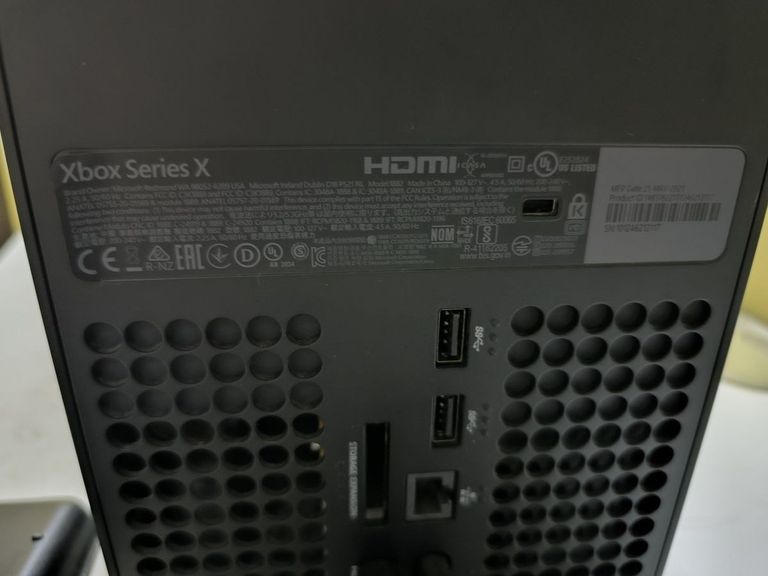 Дешиво Microsoft xbox series x 1tb с ломбарда