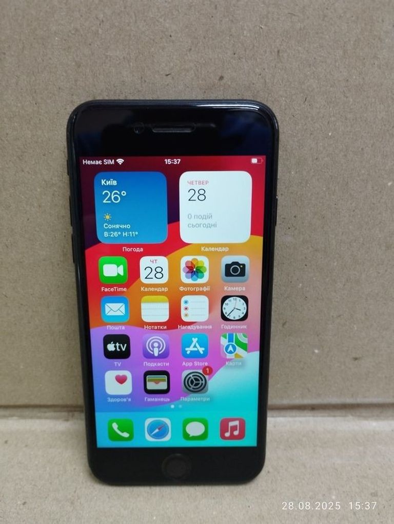 Купить Apple iphone se 2020 256gb Б/У