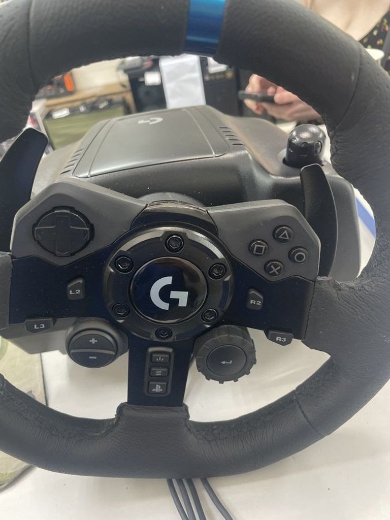 Дешево Logitech g923 ps4/pc з ломбарду