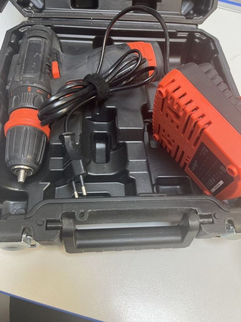 Дешево Dnipro-M cd-12qx з ломбарду