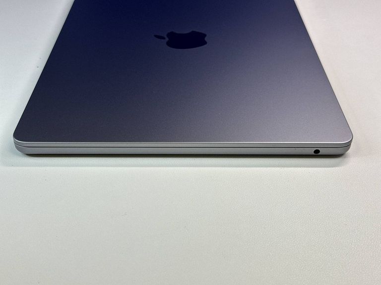 Apple MacBook Air 13,6" M2 Silver 2022 (Z15X0005K) Код:01-200761786. Изображение 13