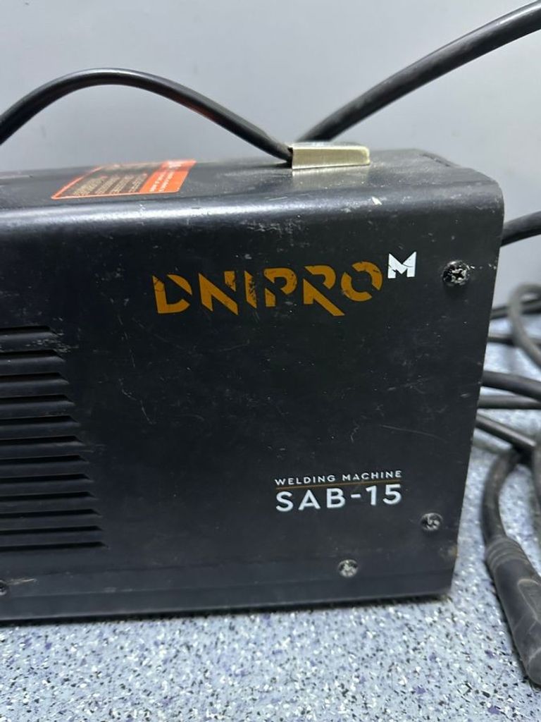 Дешево Dnipro-M sab-15 з ломбарду