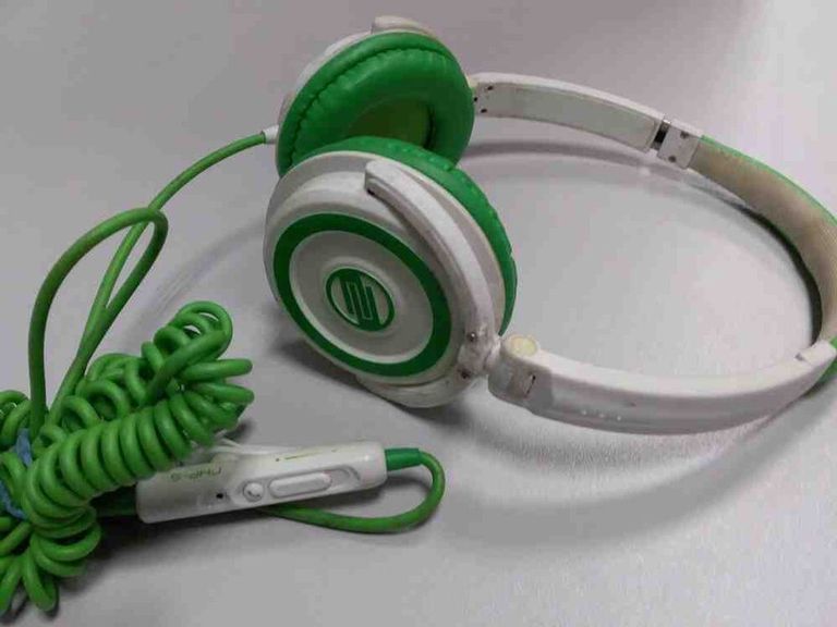 Дешиво Reloop RHP-5 с ломбарда