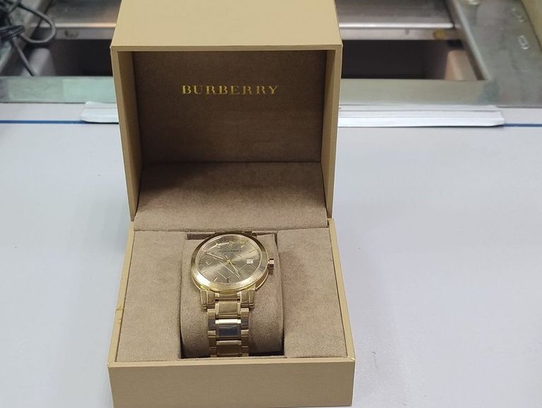 Купить Burberry bu9033 Б/У