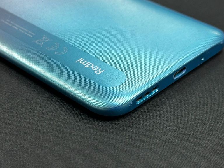 Объявление Xiaomi redmi 9a 2/32gb Б/У