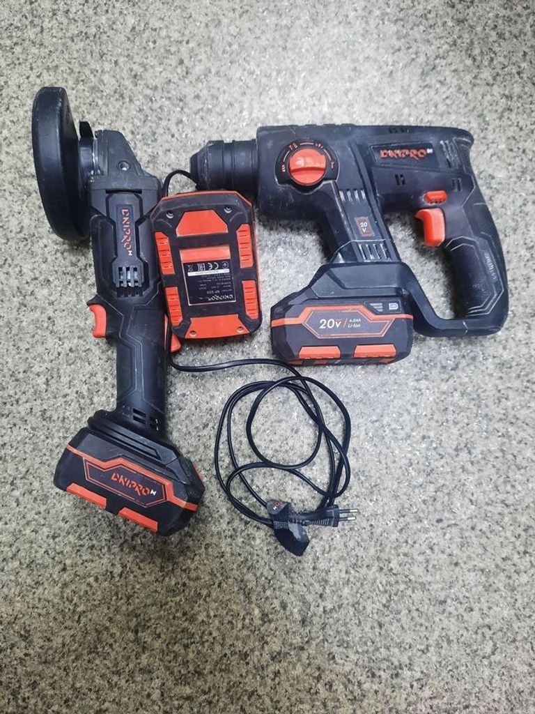 Оголошення Dnipro-M dhr-200bc + ultra dga-201+ 2акб 4,0 ah 1 акб 2,0 ah+ зп Б/У