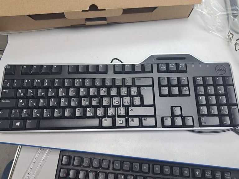 Купить Dell KB813 Smartcard (580-18360) Б/У