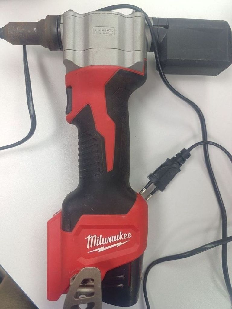Купить Milwaukee m12 bprt Б/У