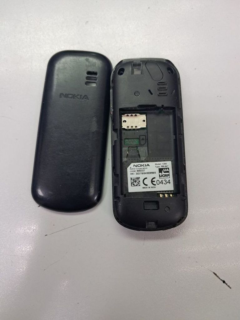 Дешево Nokia 1280 з ломбарду