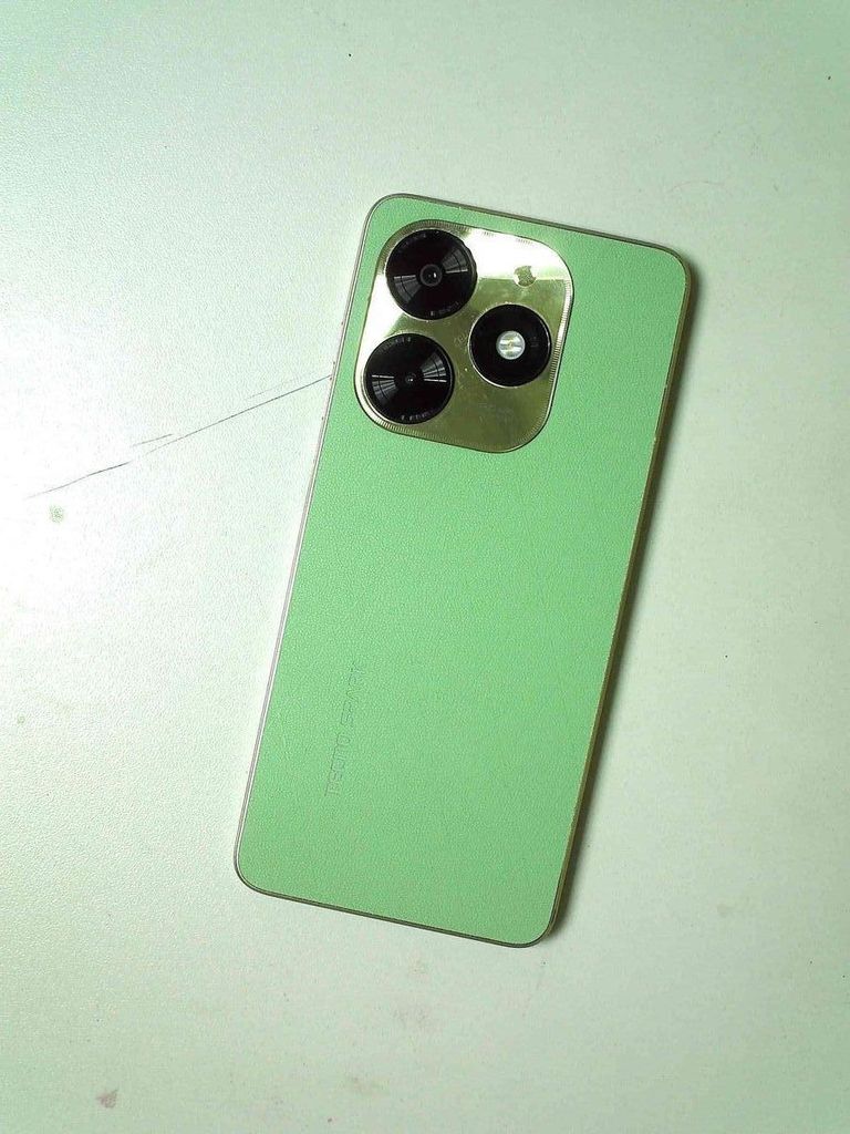 Оголошення Tecno spark 20c bg7n 8/128gb Б/У