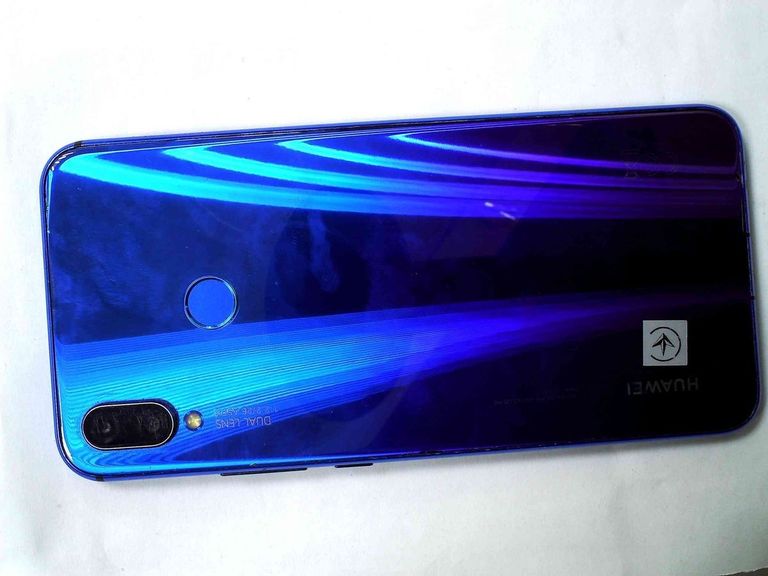 Объявление Huawei p smart plus ine-lx1 4/64gb Б/У