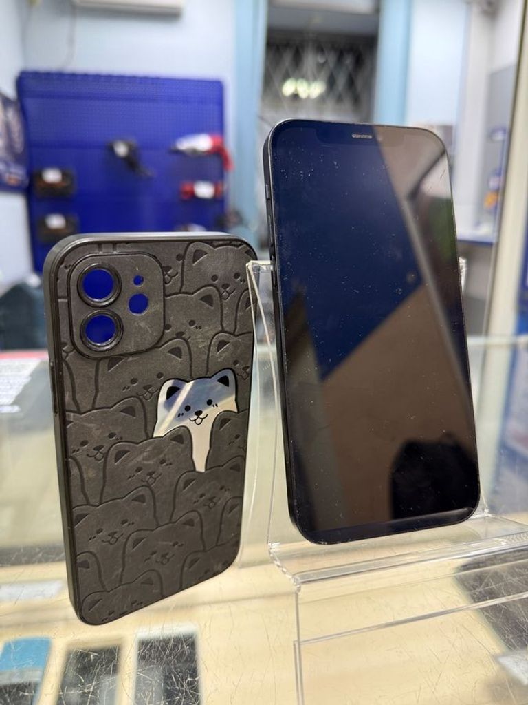 Apple iPhone 12 64GB (PRODUCT)RED Код:01-200817263. Изображение 5