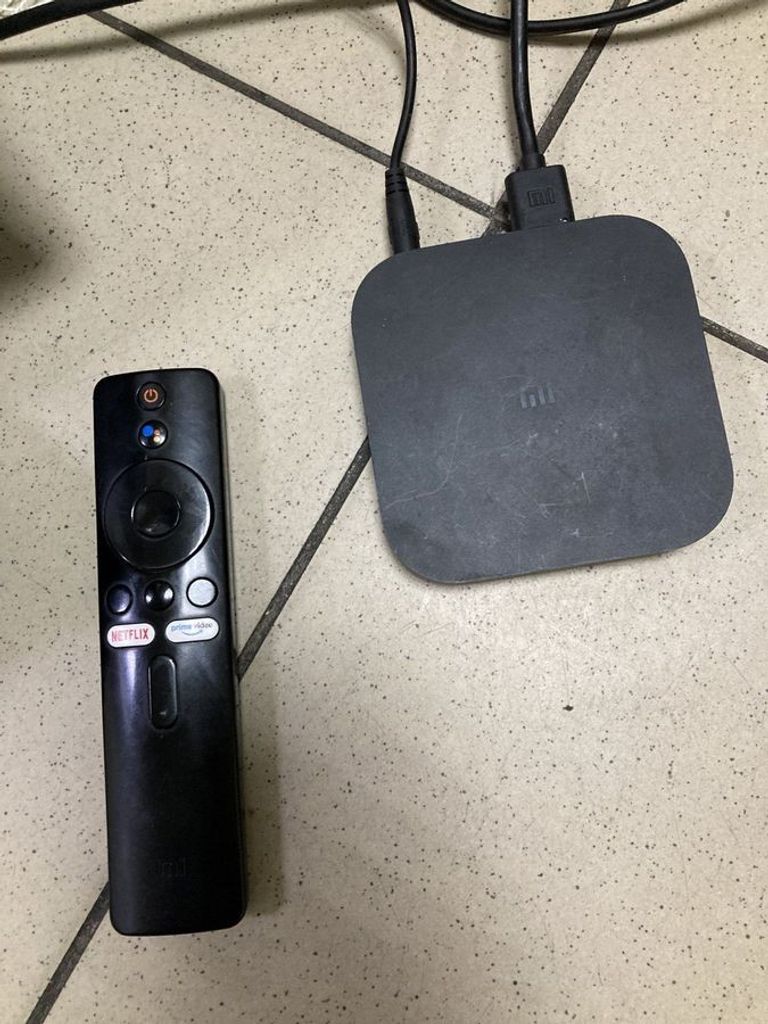 Купити Xiaomi mi tv box s mdz-22-ab Б/У