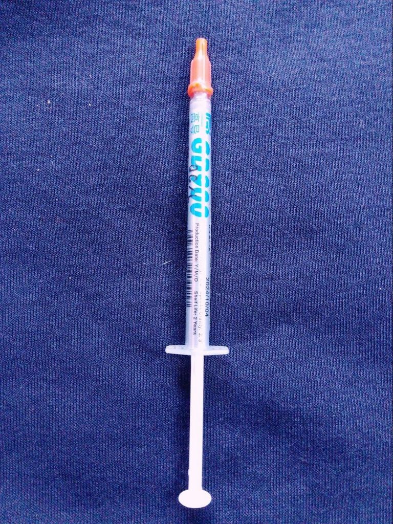 Купить Thermal Grease,  GD900 Б/У