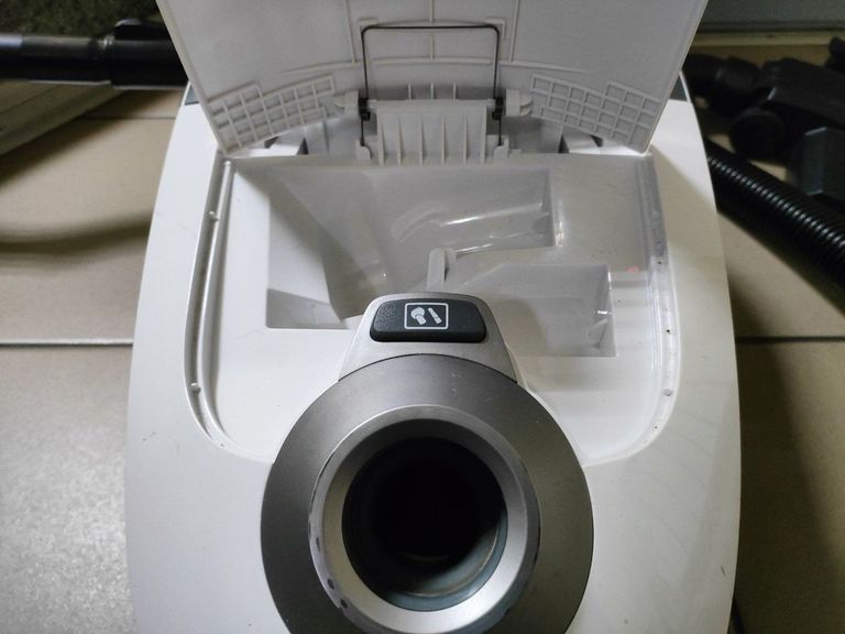 Розпродаж Karcher vc 2 premium, продавець Техноскарб