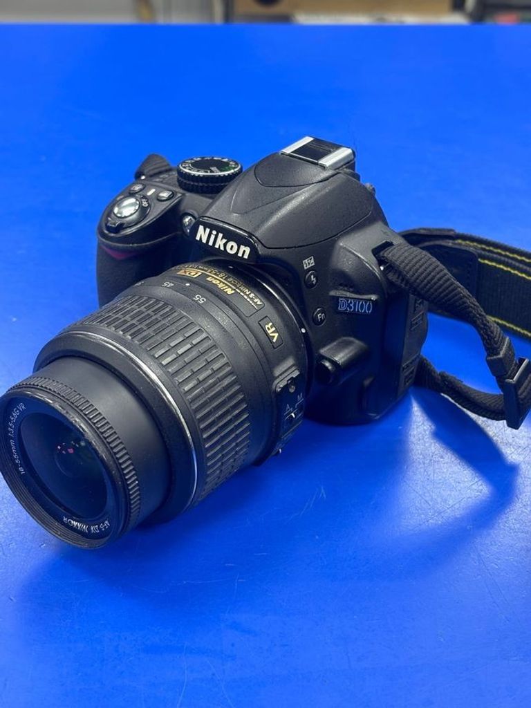 Объявление Nikon d3100 + af-s nikkor 18-105mm 1:3,5-5,6g ed vr dx Б/У