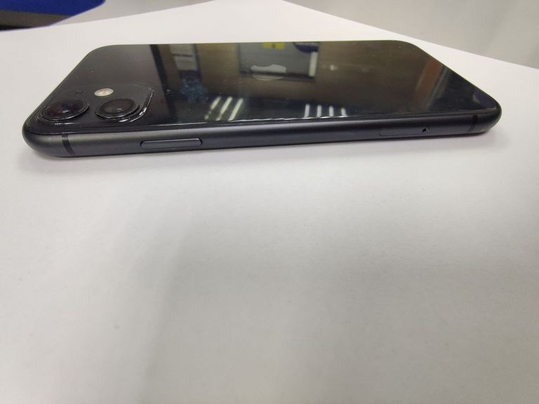 Apple iphone 11 64gb Код:01-200840877. Зображення 6