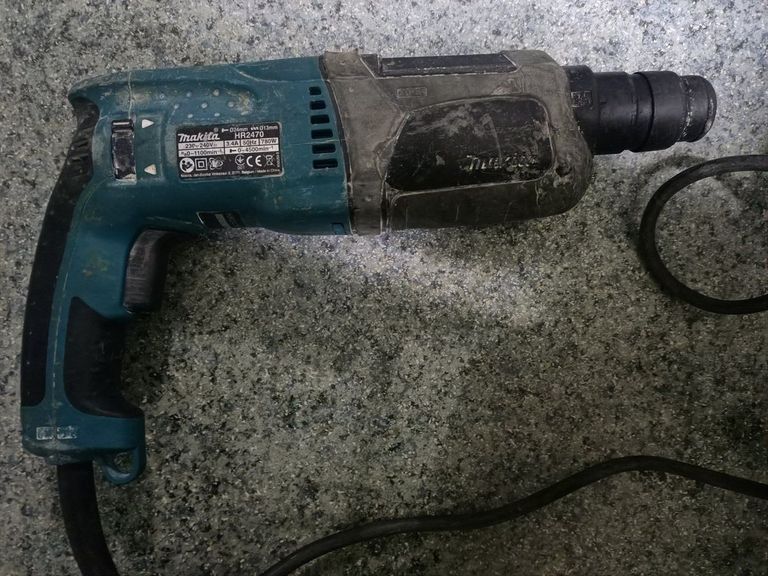 Оголошення Makita HR2470 Б/У