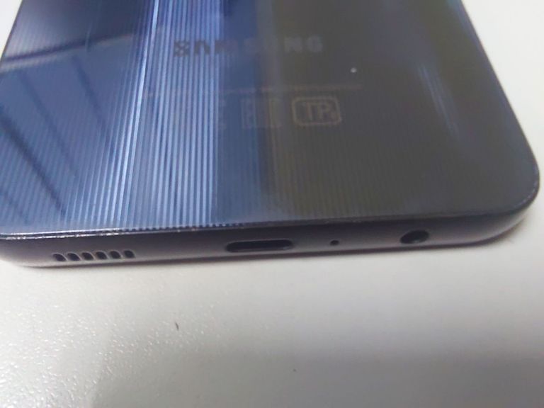 Розпродаж Samsung galaxy a05 4/128gb, продавець Техноскарб