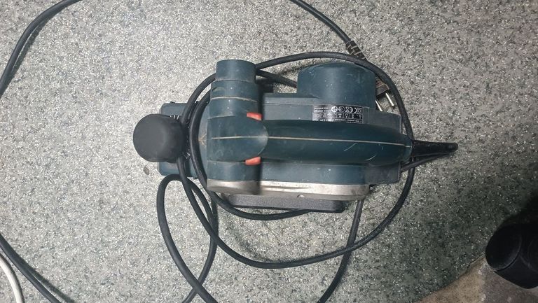 Дешиво Bosch gho 15-82 с ломбарда