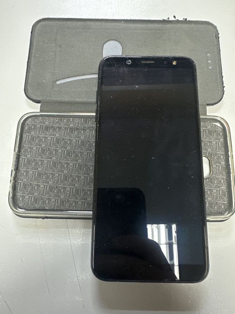 Купити Samsung sm-a600fn galaxy a6 duos Б/У